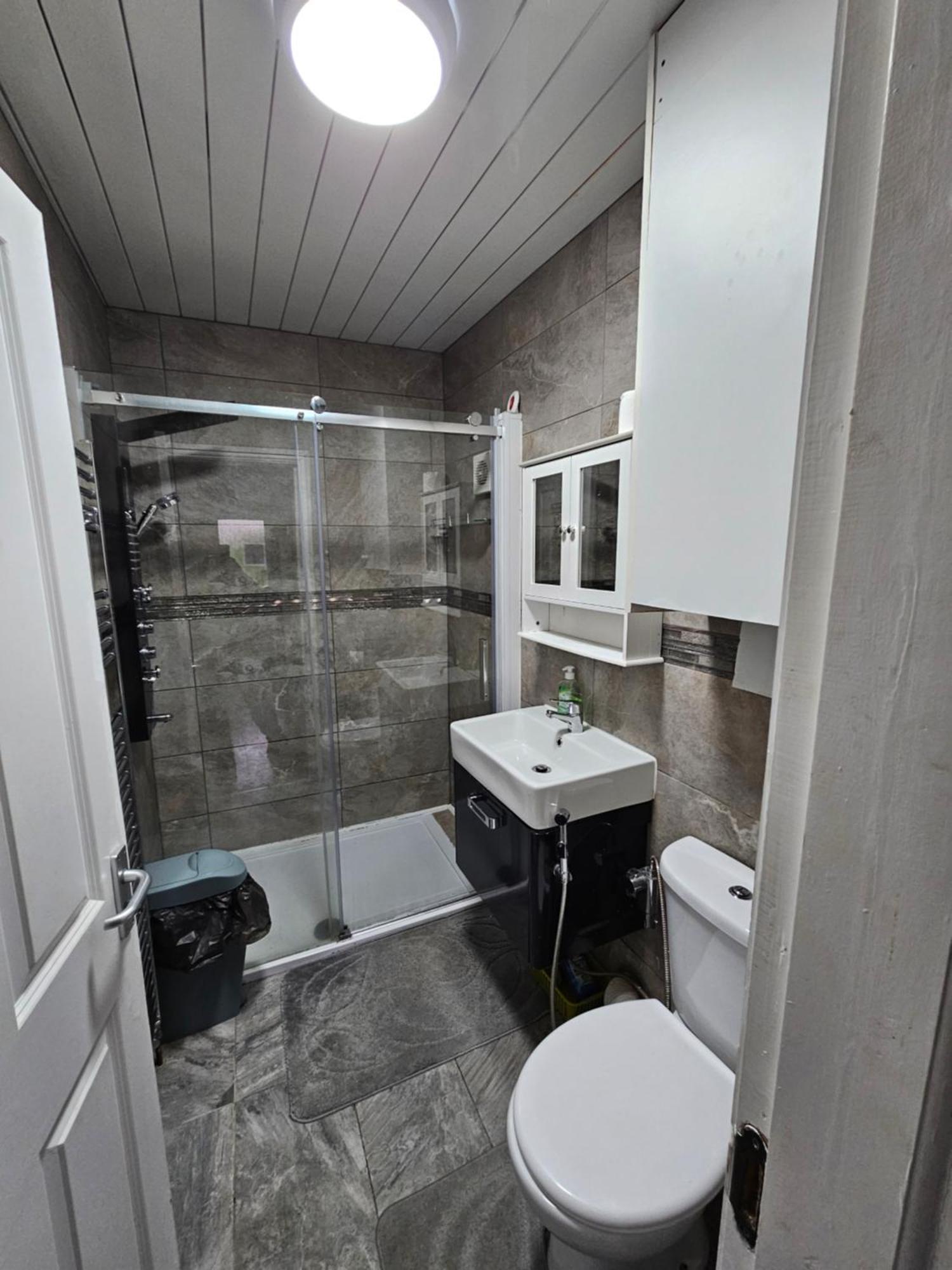 Monyhull Homestay - Near City Centre Kingsheath Nia Nec Bhx Бирмингем Экстерьер фото