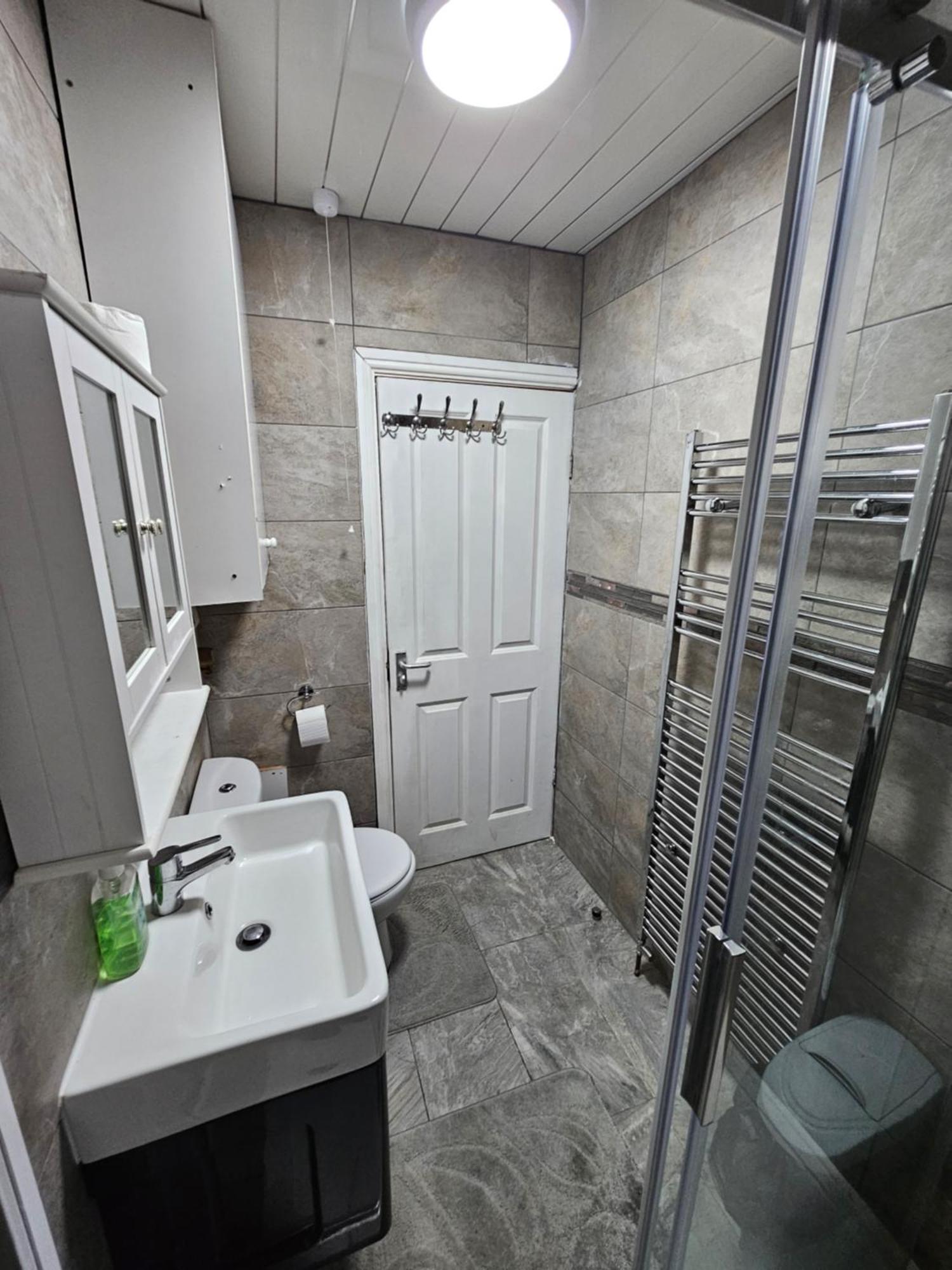 Monyhull Homestay - Near City Centre Kingsheath Nia Nec Bhx Бирмингем Экстерьер фото