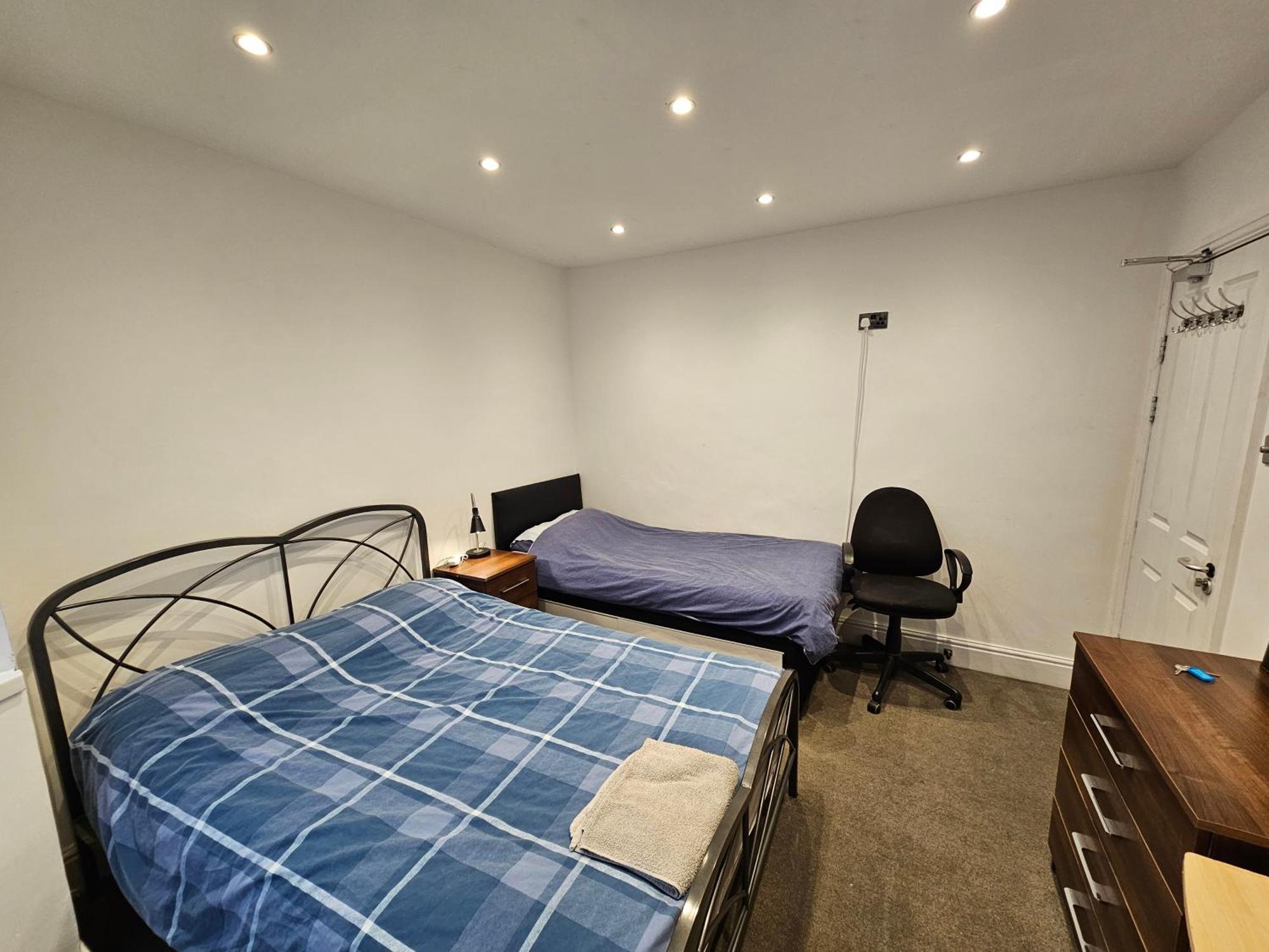 Monyhull Homestay - Near City Centre Kingsheath Nia Nec Bhx Бирмингем Экстерьер фото