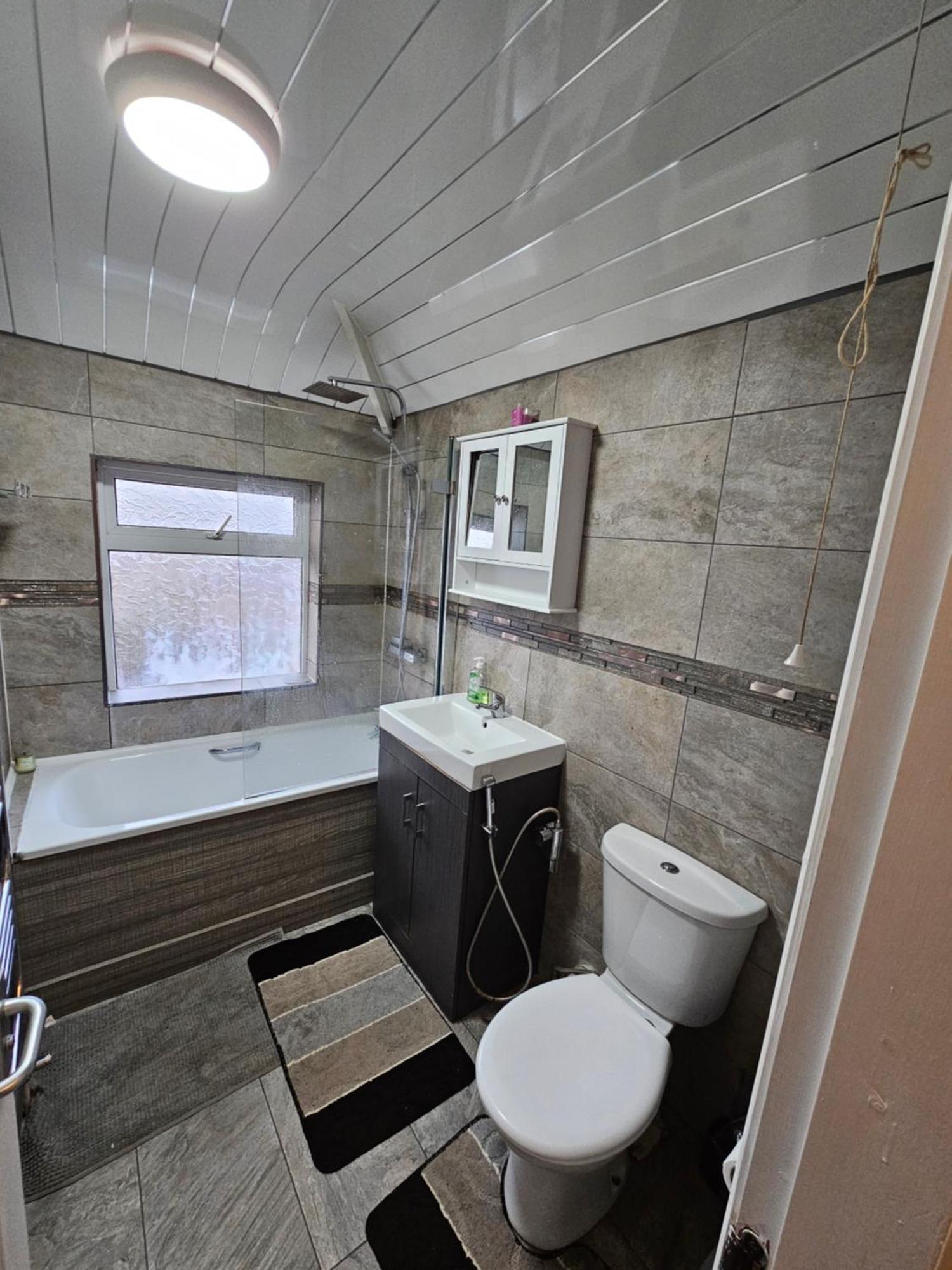 Monyhull Homestay - Near City Centre Kingsheath Nia Nec Bhx Бирмингем Экстерьер фото